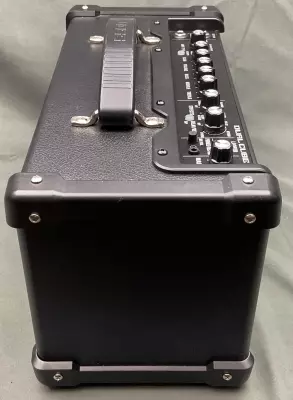 BOSS - Dual Cube LX Stereo Guitar Amplifier 4